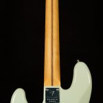 Player Plus Jazz Bass